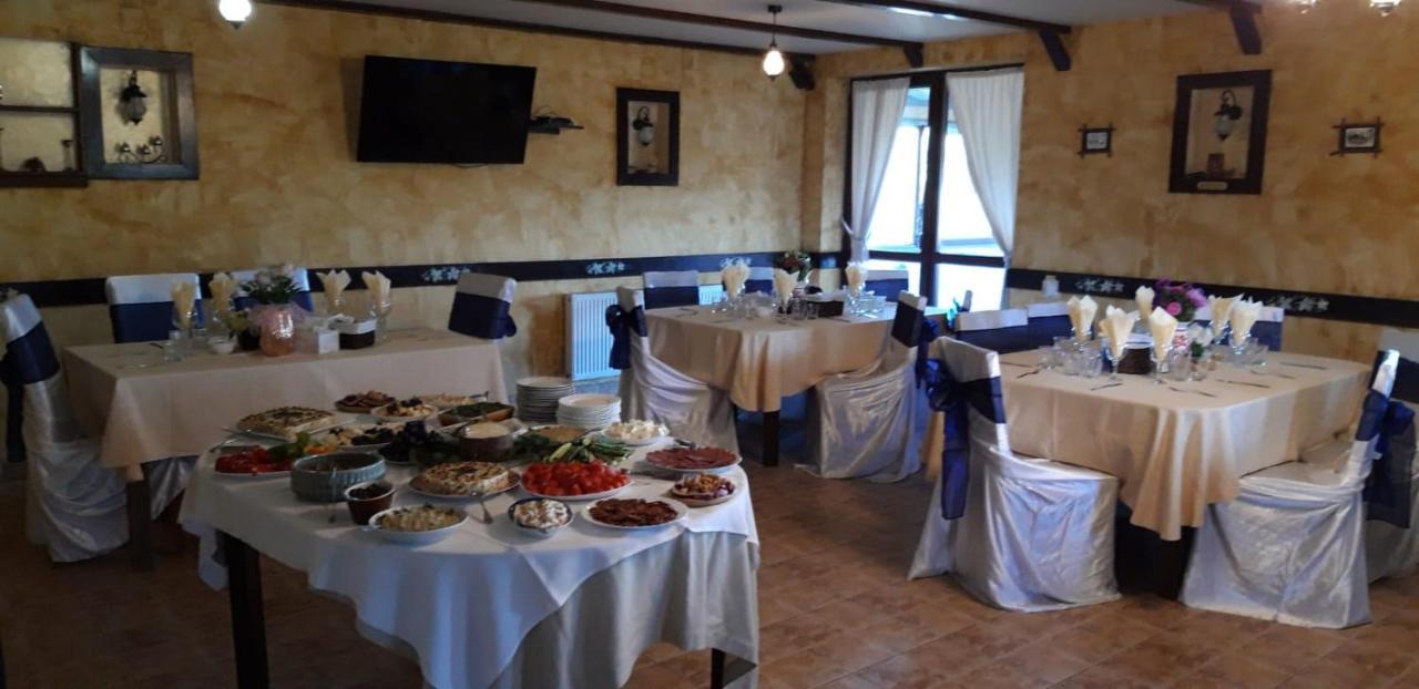 Pensiunea Tabacaru Peştera المظهر الخارجي الصورة